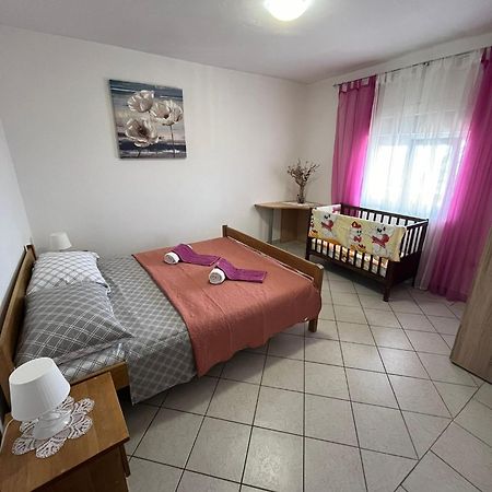 Apartmani Mirjana Tribanj-Krusćica Exterior foto