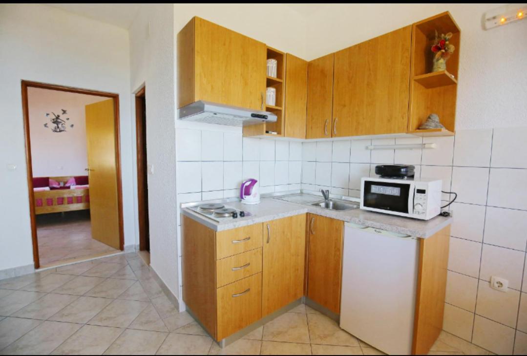 Apartmani Mirjana Tribanj-Krusćica Exterior foto